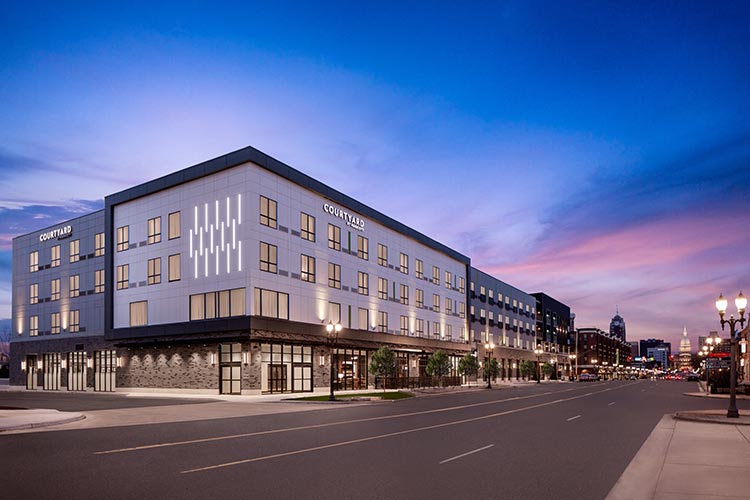 Exterior view of the Courtyard Lansing Downtown