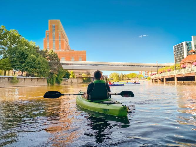 Lansing River Photo